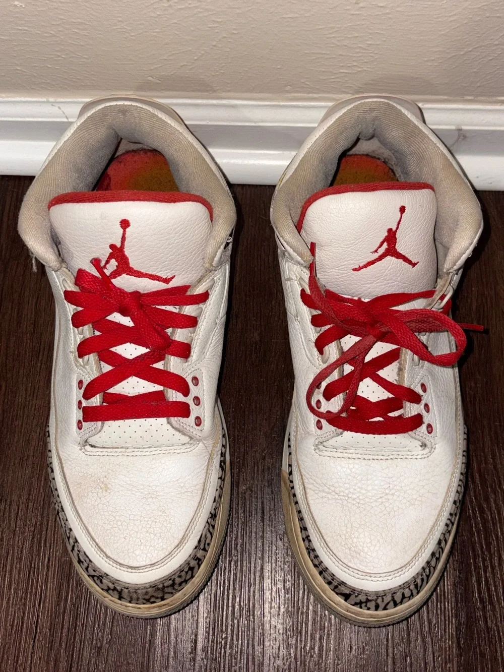 Men’s Jordan 3 Fire red Sz 12